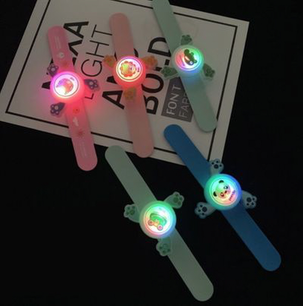 어린이집답례품 스피너밴드팔찌 led향기팔찌 유아 아기 선물 유치원 생일 숲체험 구디백