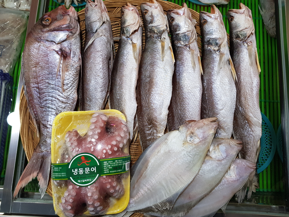 반건조생선 제수용생선 말린조기 손질조기 4마리 30cm 싱싱수산 - 상세 이미지 2