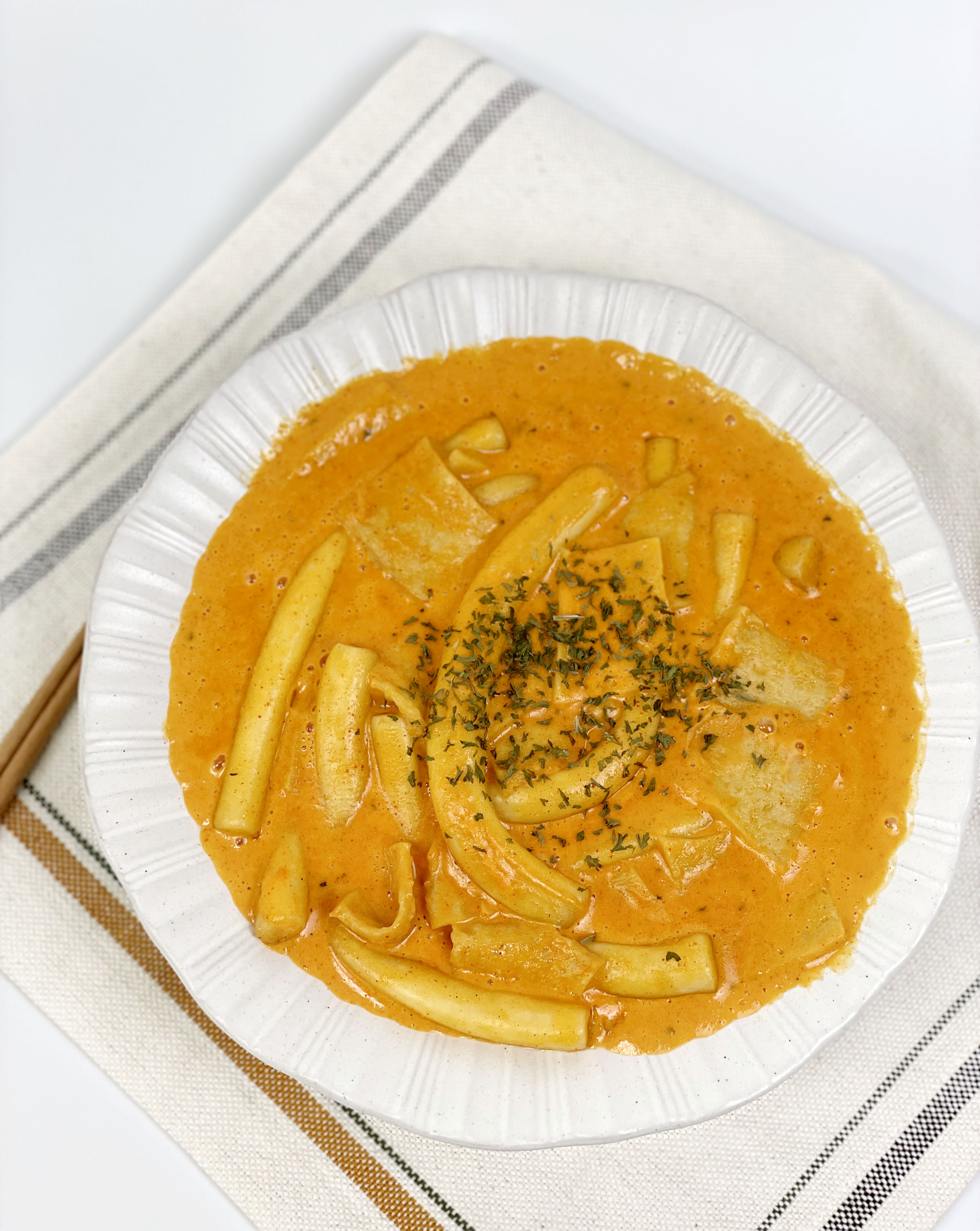로제떡볶이 밀키트 2인분 밀떡 어묵 포함 450g - 상품 이미지