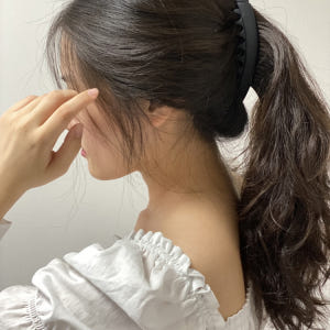 유광 무광 투명 심플 빗살 올림머리 많은숱 적은숱 바나나핀 헤어집게 솔직 후기 | 실사용자 리뷰 분석 - 상품 이미지 4