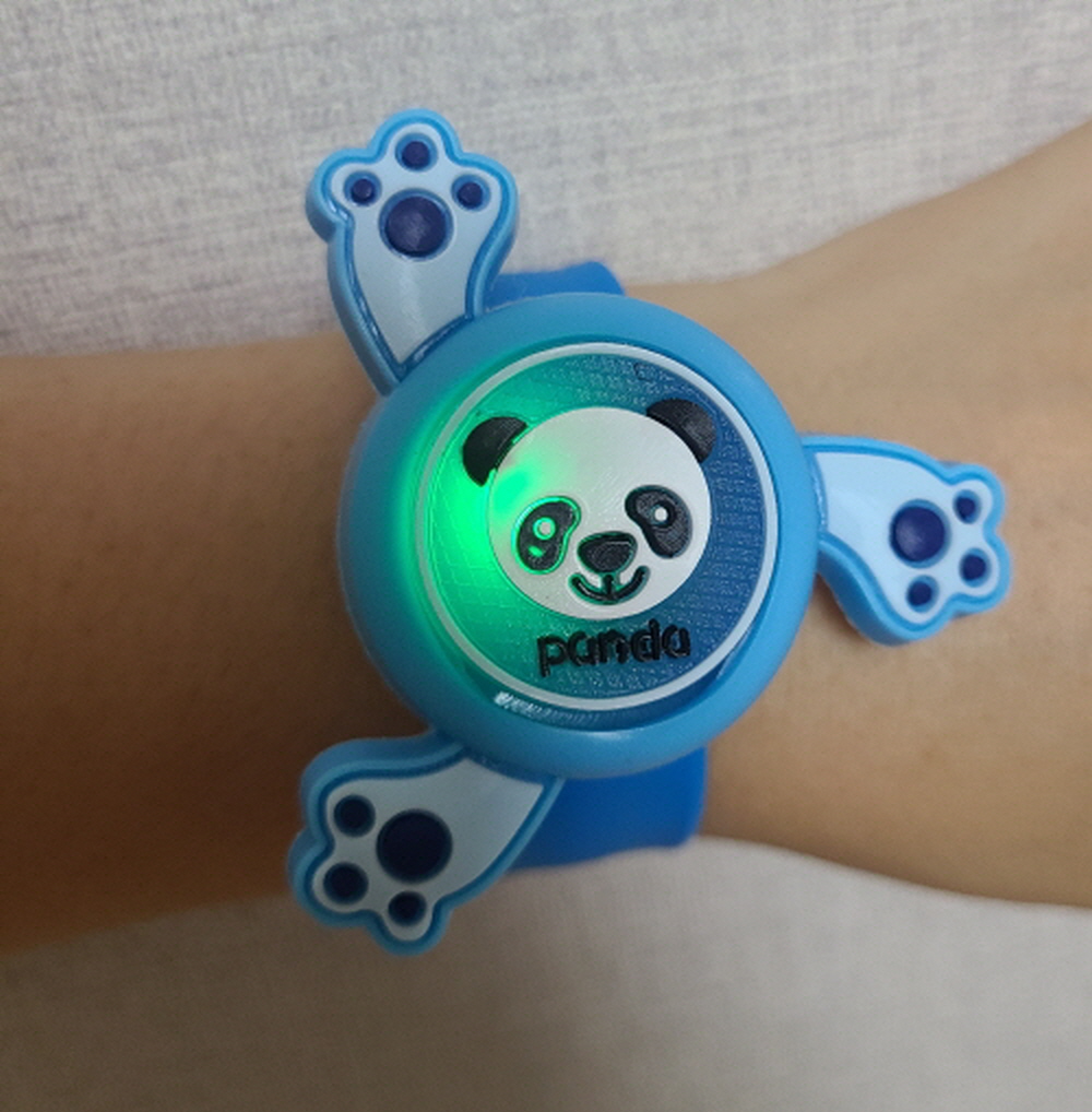 어린이집답례품 스피너밴드팔찌 led향기팔찌 유아 아기 선물 유치원 생일 숲체험 구디백