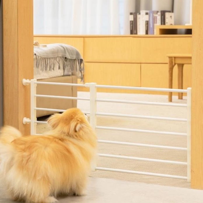 강아지현관문 개벽 개문 강아지 출입 문 반려견 안전문 낮은 현관 펜스문 애견 애완견