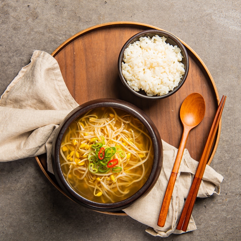 시원한 맑은콩나물국 맛있는 콩나물해장국 국밥 캠핑아침