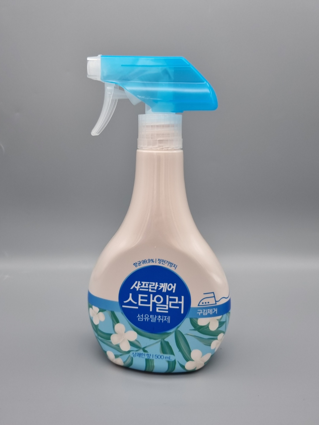 LG 샤프란케어 스타일러 섬유탈취제 정전기방지제 리필 400ml 은은한향 - 상세 이미지 4