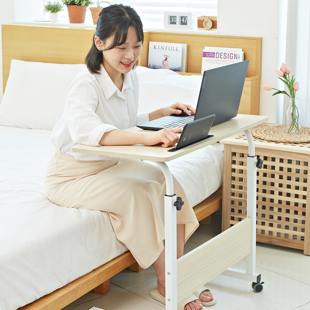 높이조절 이동식 간이 쇼파 테이블 침대용 미니 책상 높낮이조절 침대 위 보조 슬롯 60x40