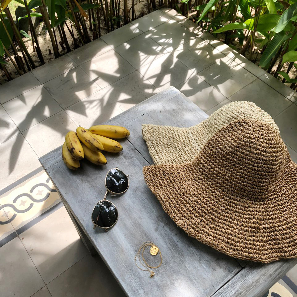 라탄 여성 버킷햇 여자 여름모자 우먼 벙거지 밀짚모자 휴양지 비치 플로피 챙넓은 라피아햇