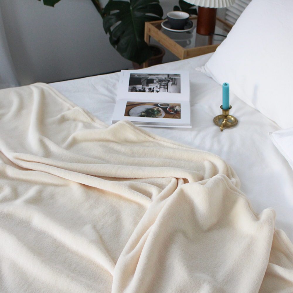 브로브로 겨울 학교 극세사 대형 무릎 담요 캠핑 차박 이불 쇼파 침실 카페 피크닉 블랭킷 - 상세 이미지 2