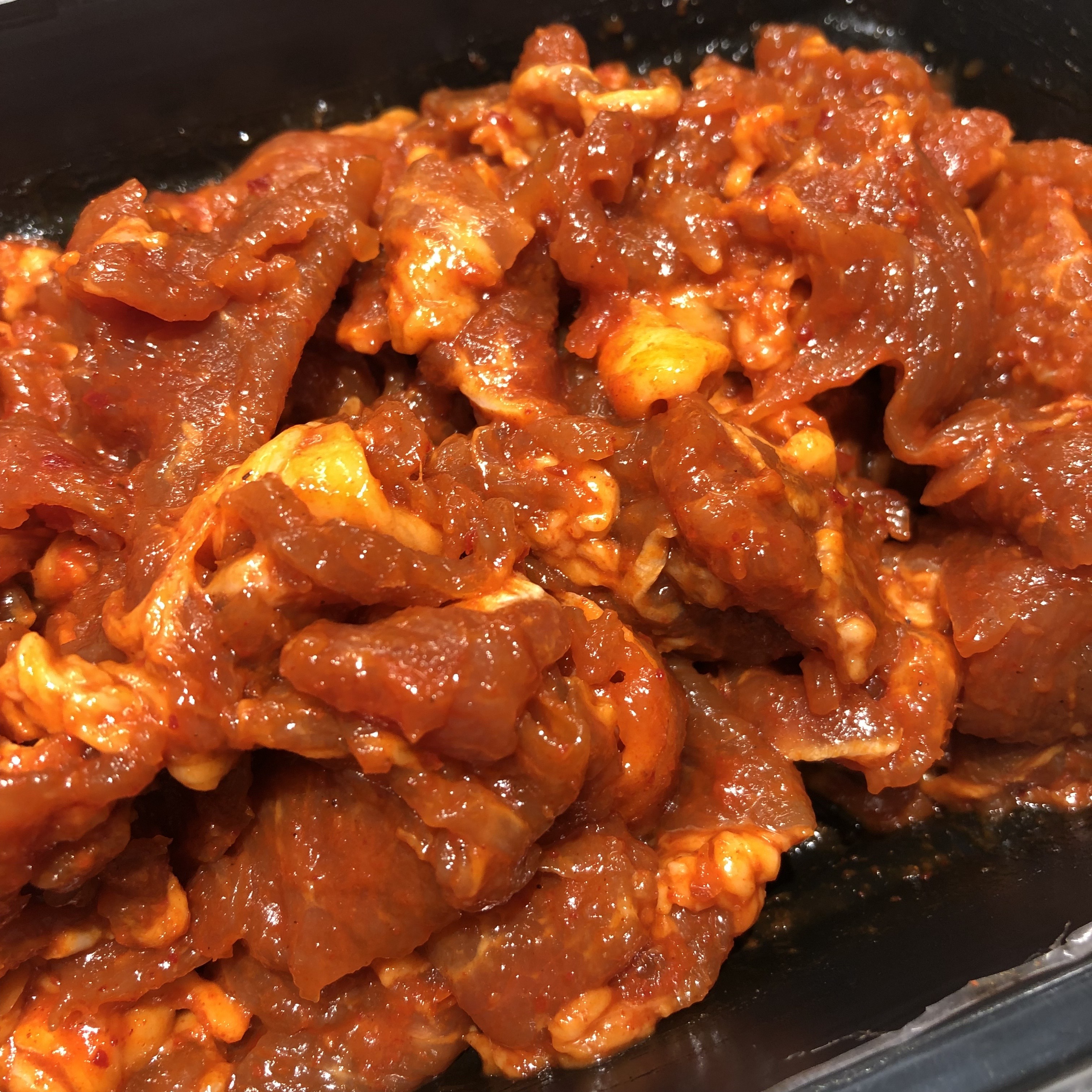 마장동고기팩트 국내산 주물럭 한돈 제육볶음 초간단 밀키트 양념 돼지고기 500g - 상세 이미지 2