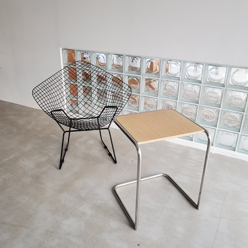 CH4. 사이드테이블  바우하우스 디자인 강철관튜브테이블 마르셀브로이어