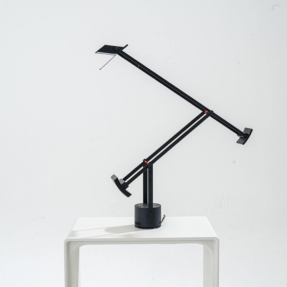 아르테미데 티지오 Artemide TIZIO Table Lamp 테이블 램프