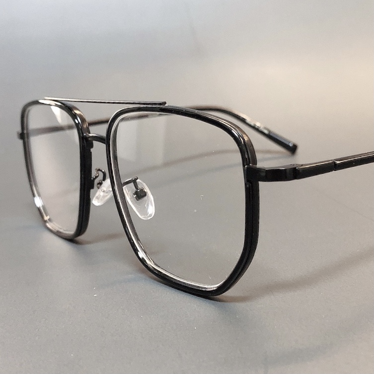 로다주 투브릿지 슬림 대두안경 솔텍스 남자뿔테 블루라이트차단 큰안경테 미소안경
