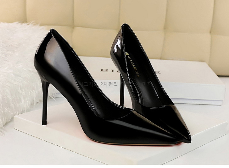 220-265 차드린 9.5cm 에나멜 스틸레토 빅사이즈 하이힐 구두 5color 상세 이미지 6