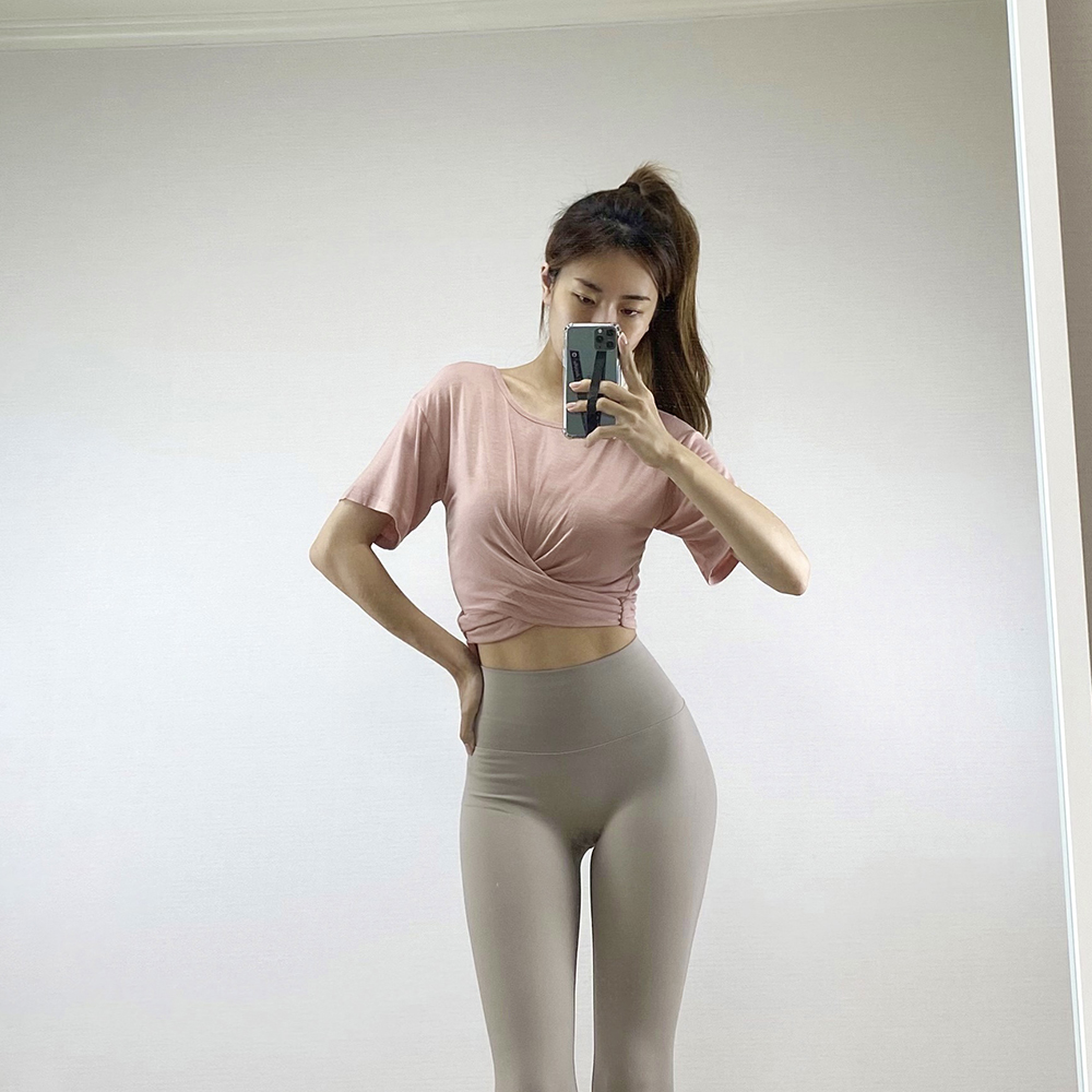 찰랑 크롭 반팔 요가복 필라테스복 상의 필라테스 요가 커버업 티셔츠 운동복 - 상세 이미지 3