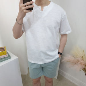 남자 4컬러 슬라브 트임 브이넥 루즈핏 여름 반팔티셔츠 블랙 네이비 화이... 착용 후기 | 사이즈/핏 총정리 - 상품 이미지 4