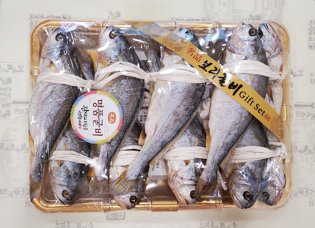 영광 법성포 건조 보리굴비 왕 특대 30cm 32cm 선물용, 가정용(진공) 10마리 - 상세 이미지 4