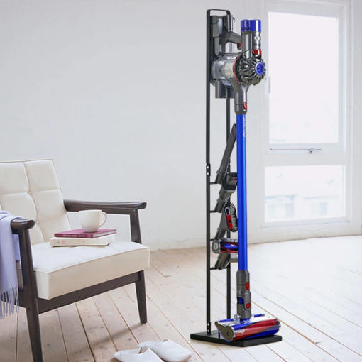 깔끔하게 정리된 무선 청소기 거치대 이미지