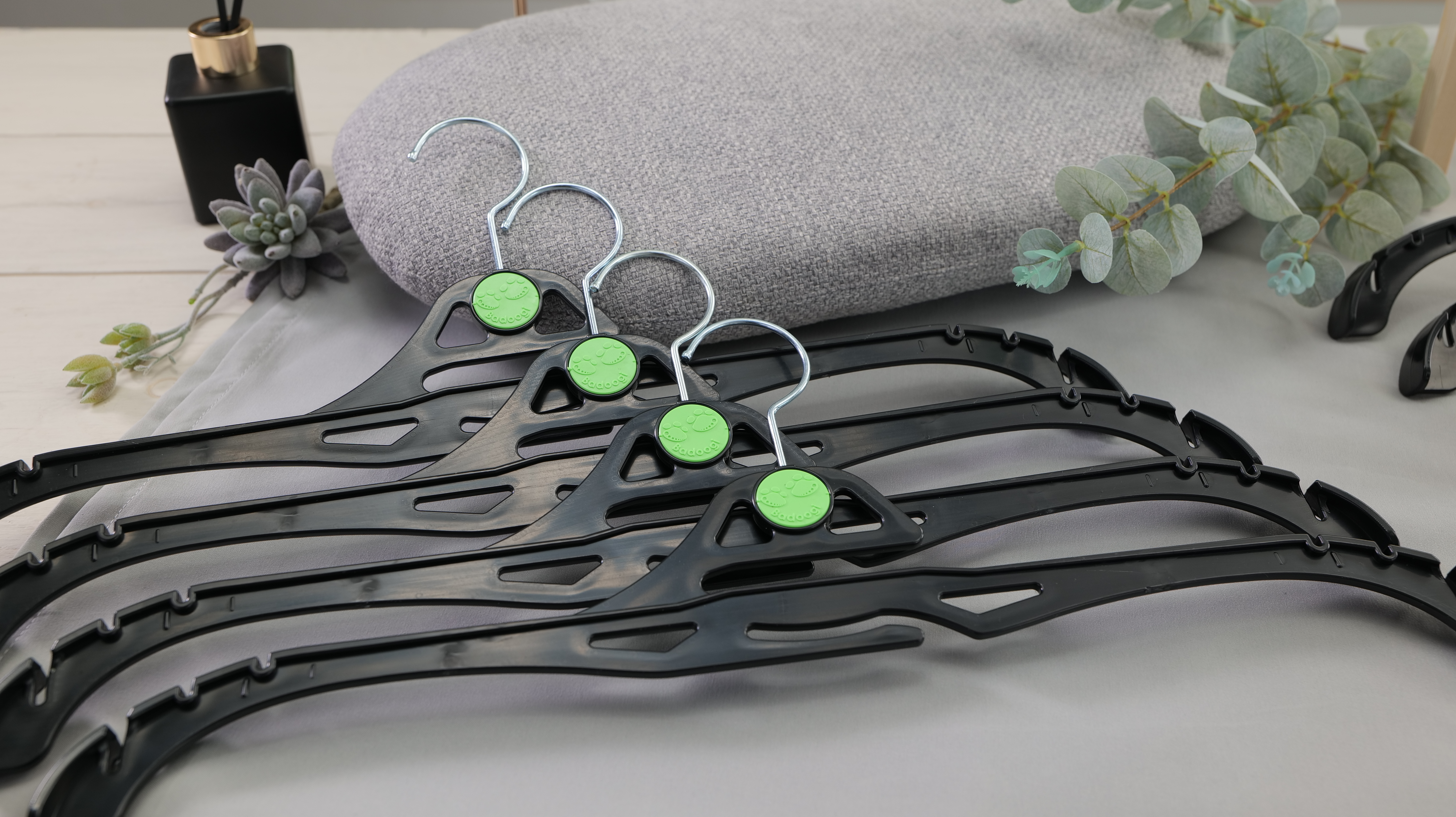 바두기 기능성 어깨뿔방지 논슬립 피팅 옷걸이 10p