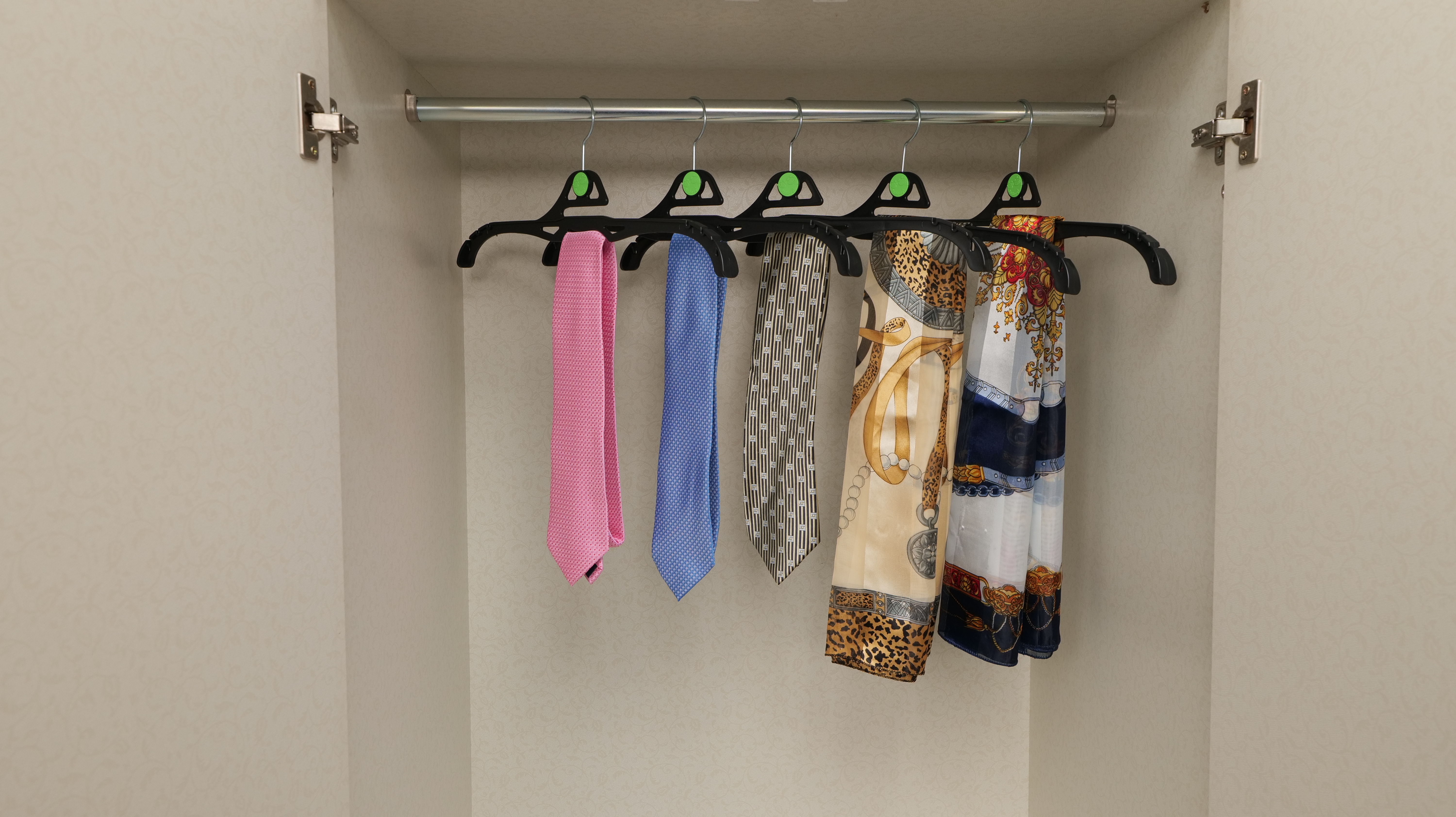 바두기 기능성 어깨뿔방지 논슬립 피팅 옷걸이 10p