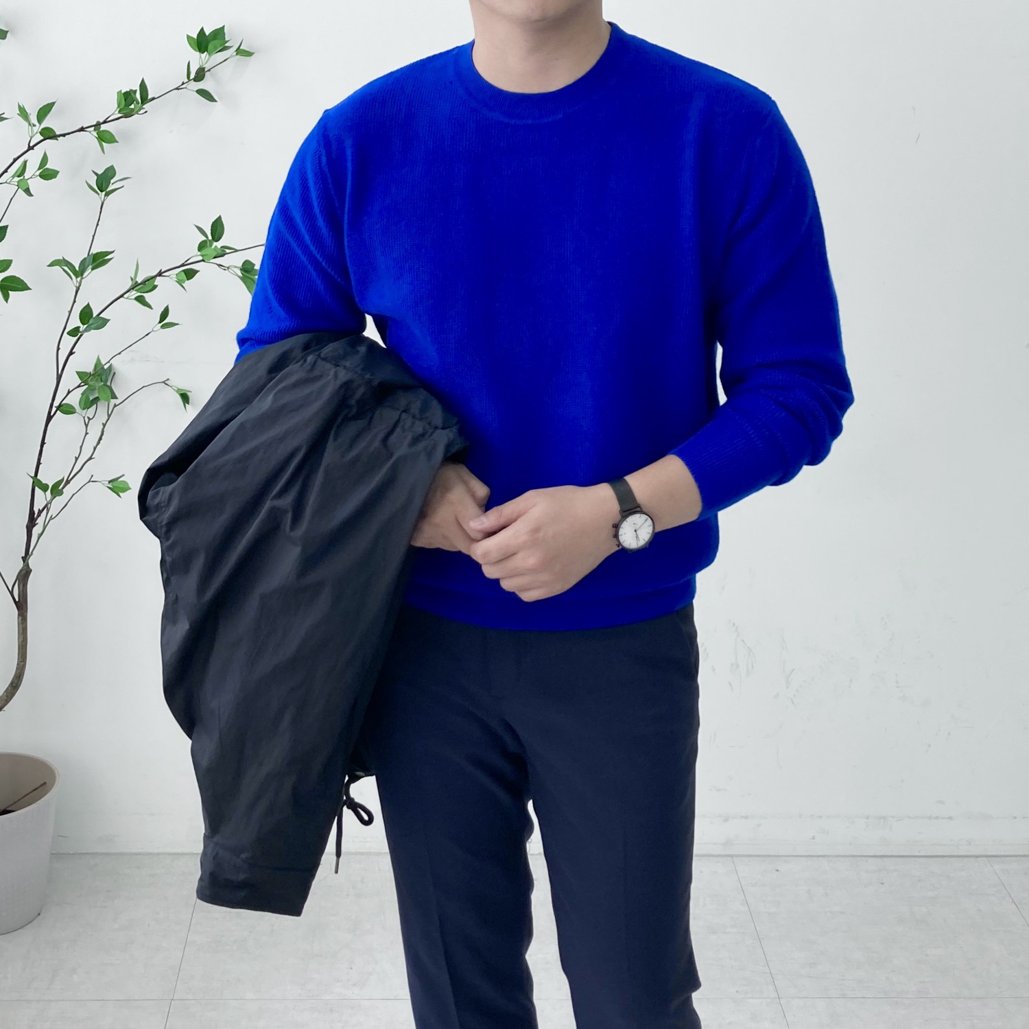 코발트블루니트 파란색니트 워셔블니트 제품 이미지