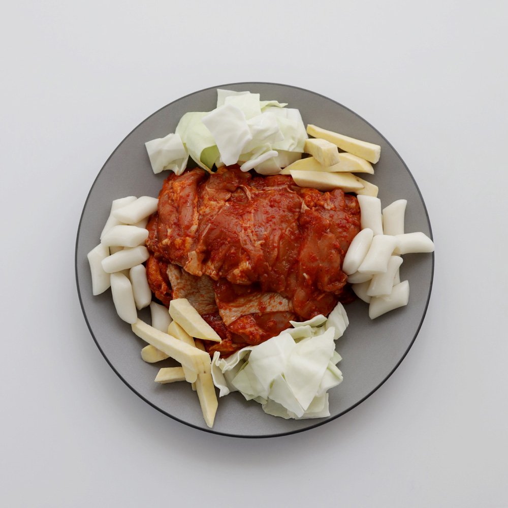 마들푸드 춘천 닭갈비 밀키트 부재료 포함 국내산 닭다리살 이미지 3