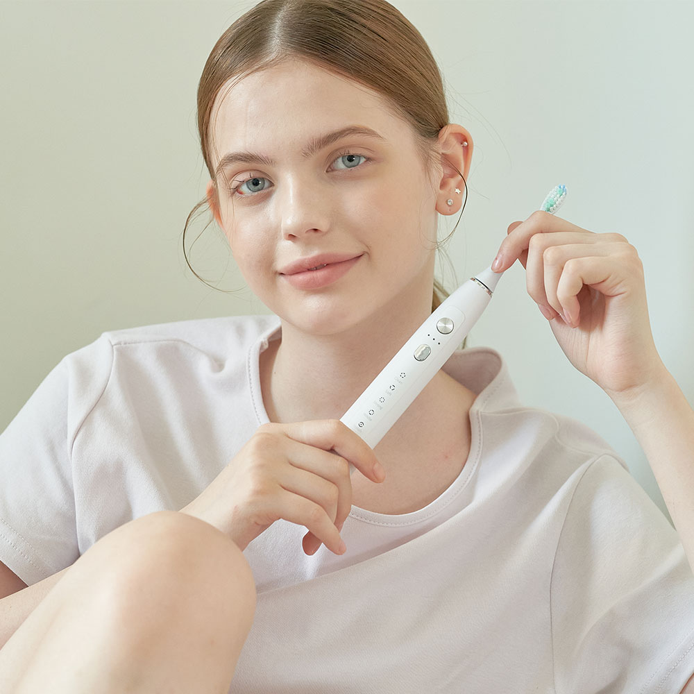 식스비 음파 전동 칫솔 듀얼케어_화이트