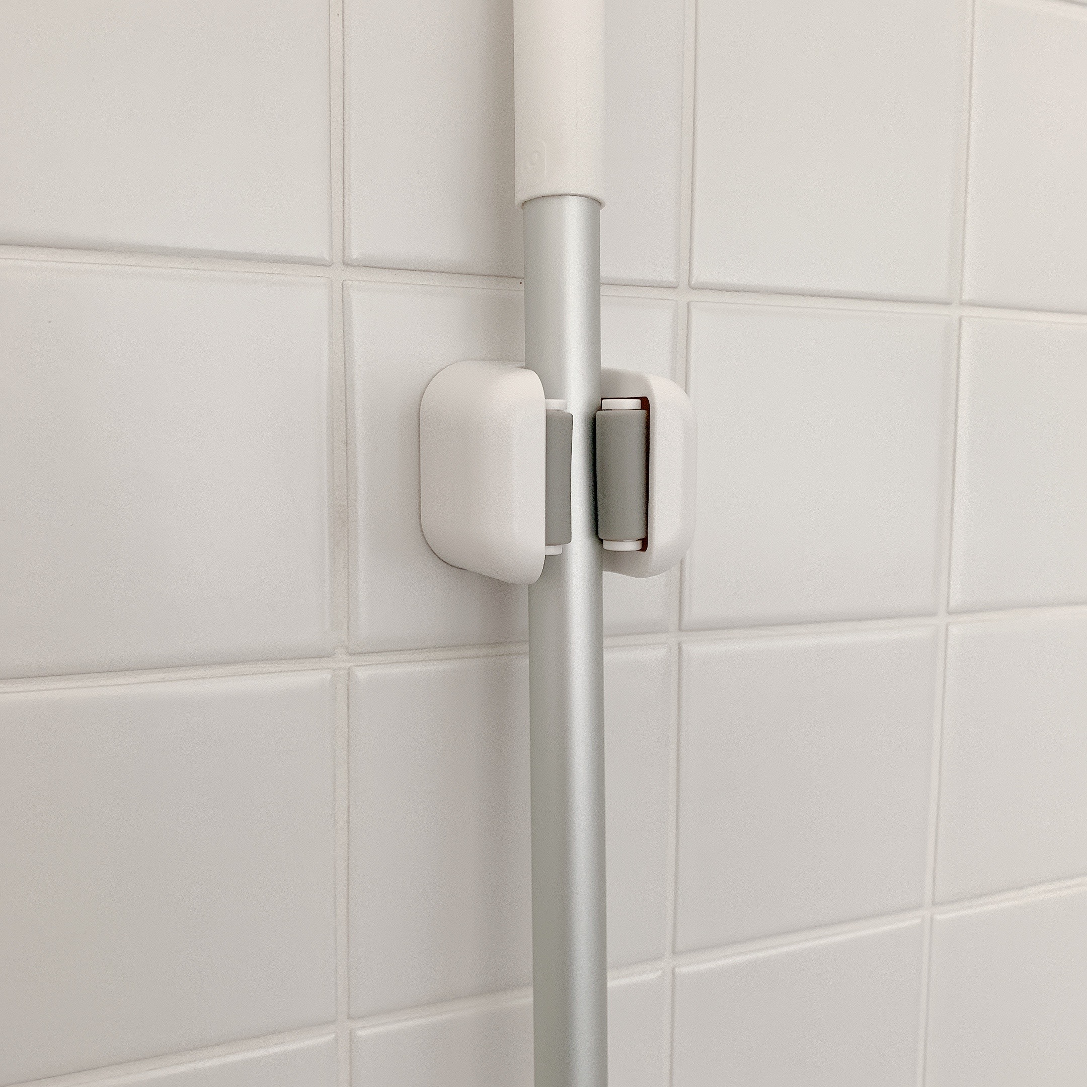 청소도구 꽂이 물걸레밀대 걸이 제품 이미지