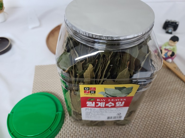 특A급 월계수잎 230g 통 월계수 효능 허브 차 족발 수육 보쌈 고기 잡내제거 도매 - 메인 이미지