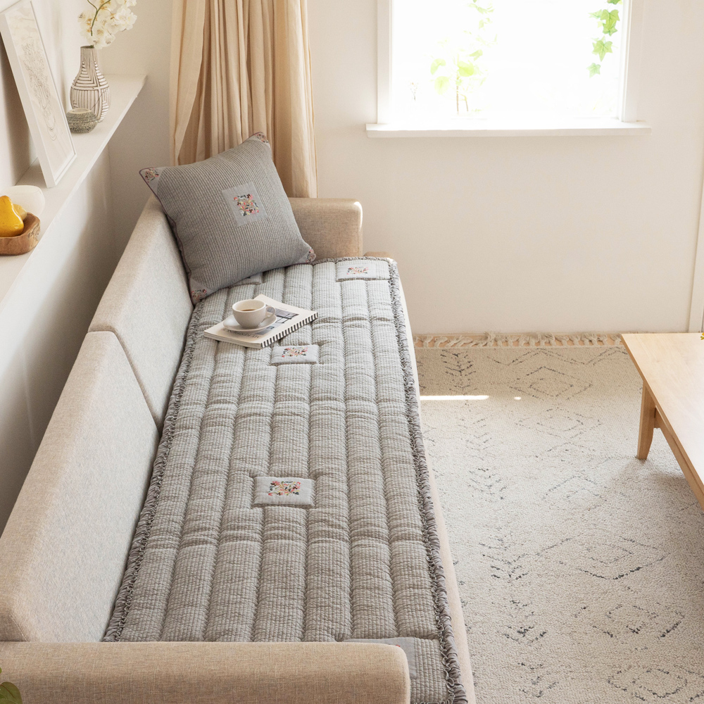 마벨로제 엘런 자수 사계절 3인 쇼파패드 미끄럼방지소파매트