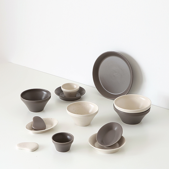 에라토 피노 2인 신혼부부 국산 무광 도자기 그릇세트 13p 신혼식기 집들이선물