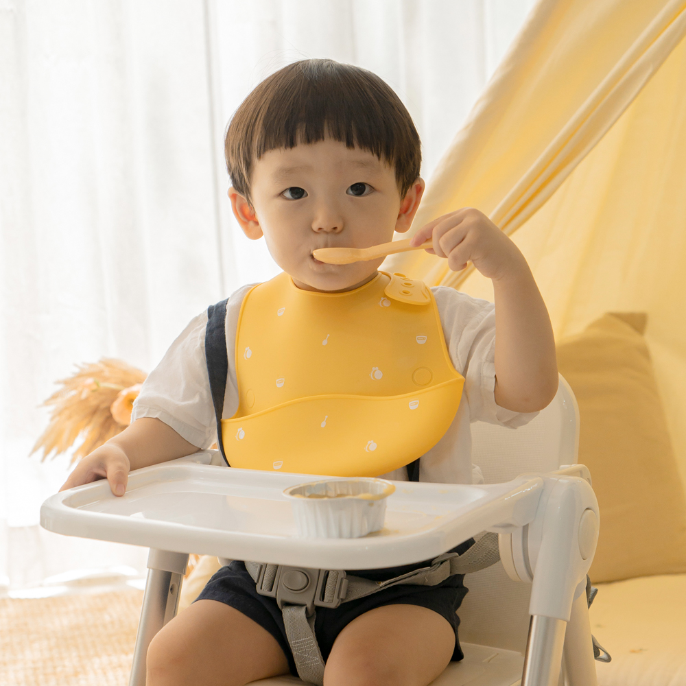 아가드 비비 실리콘 턱받이 아기 이유식 신생아 방수 턱받이