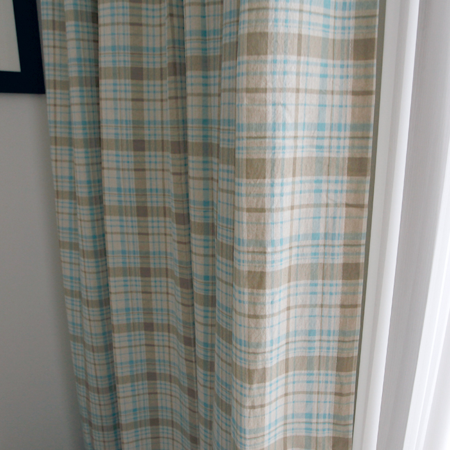 바이아미 케인 체크 아이방 브라운 커튼 핀스타일 가로130세로150