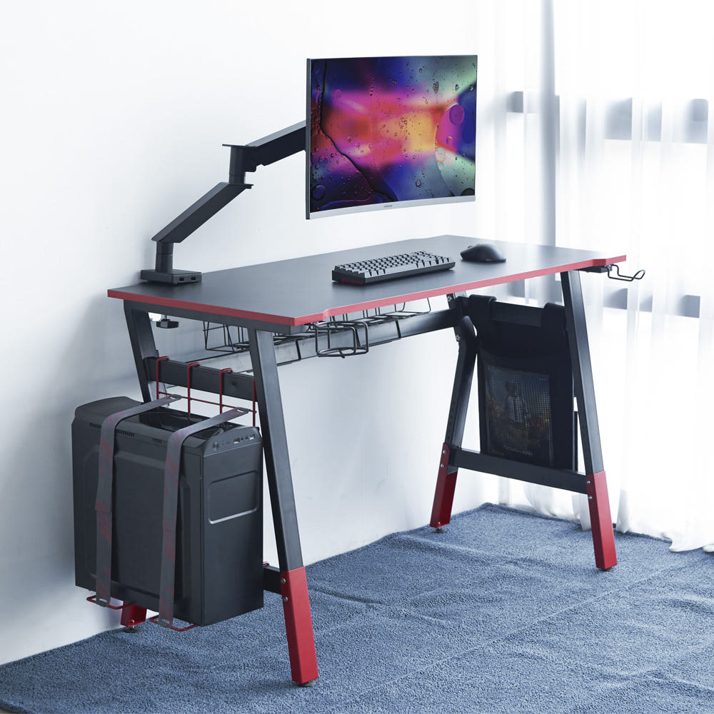 제닉스 책상 조립 완료