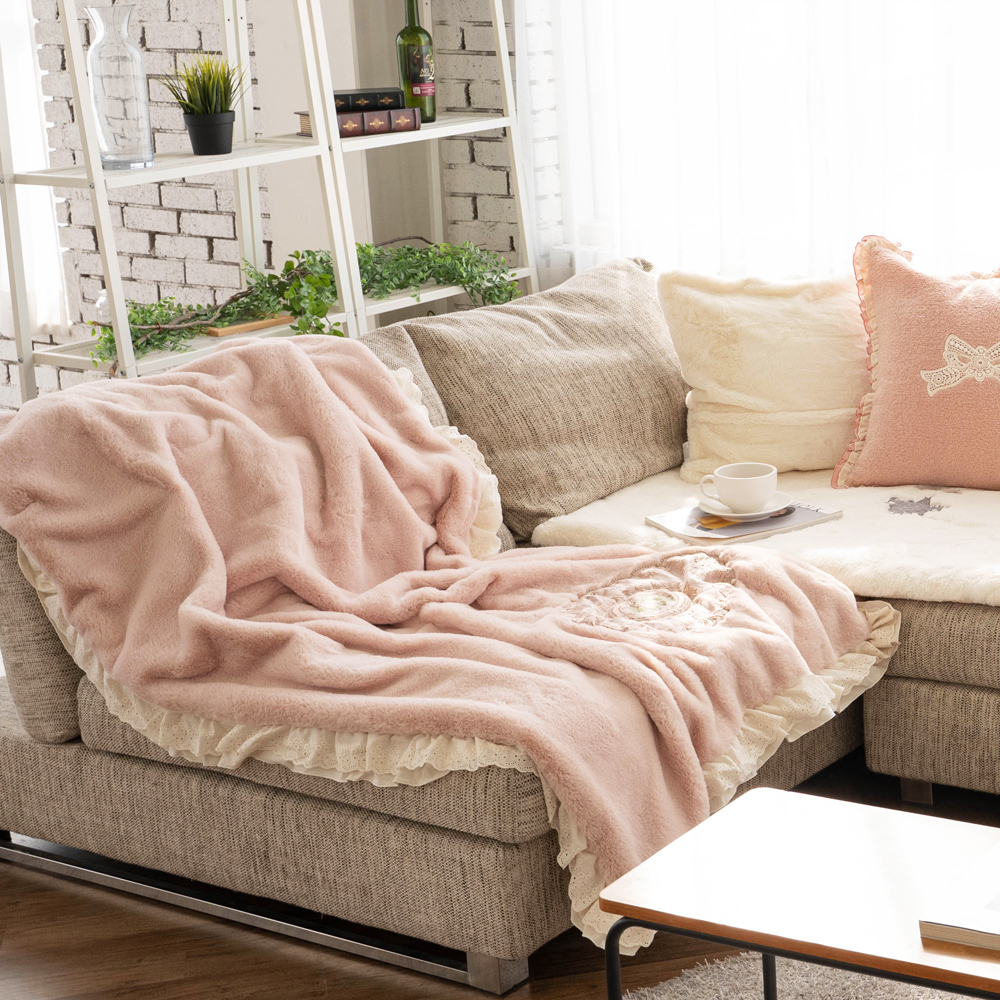 마벨로제 레이스 프릴 밍크 담요 소파 블랭킷 쇼파 담요 차박 이불 캠핑용 100x150