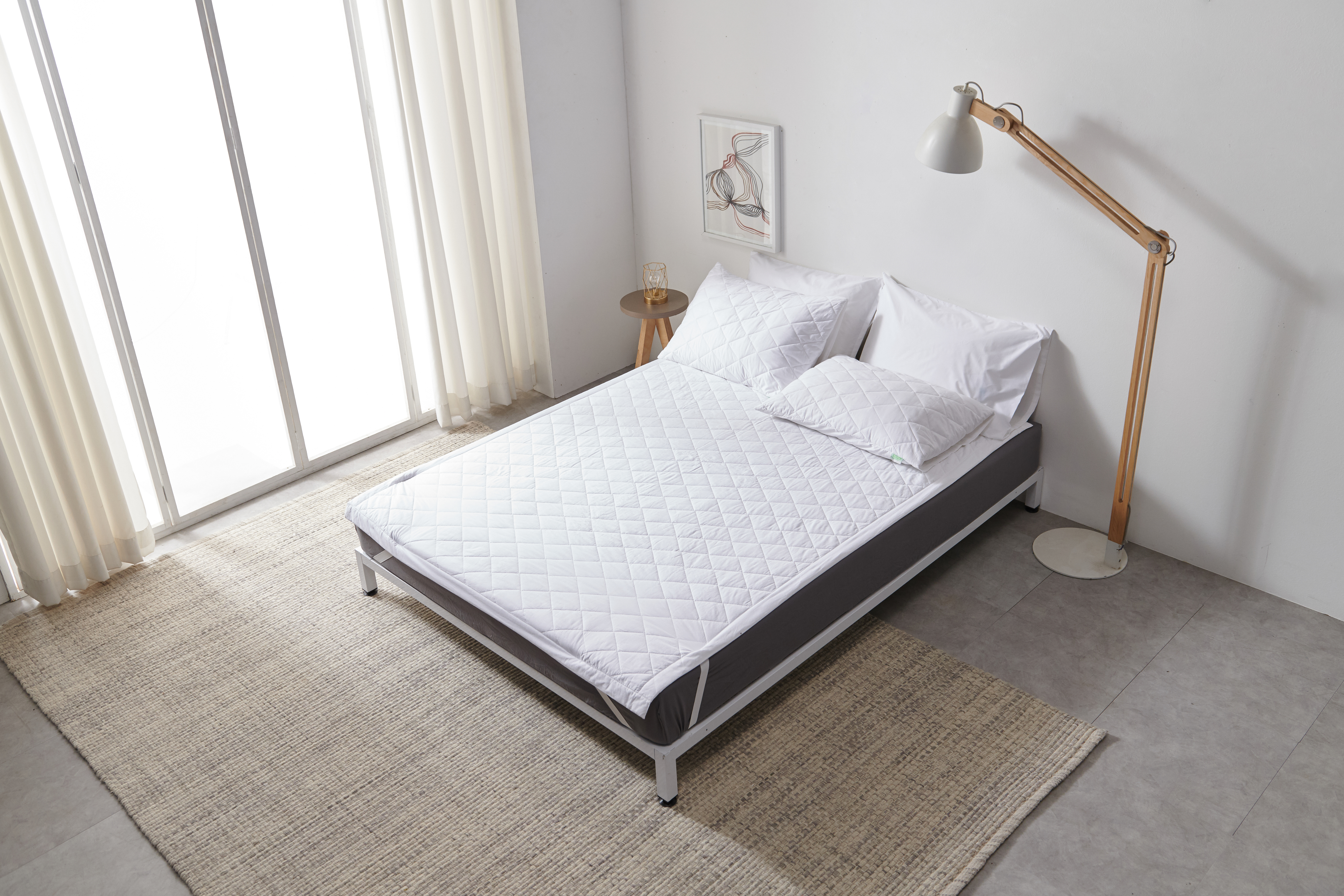 매트리스커버 고정형 퀼팅패드 매트리스보호 호텔침구 이불