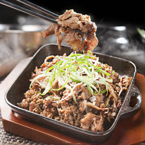 갈비아저씨 수제 양념 소불고기 300g, 1개 맛있게 먹은 솔직 후기 - 상품 이미지 1