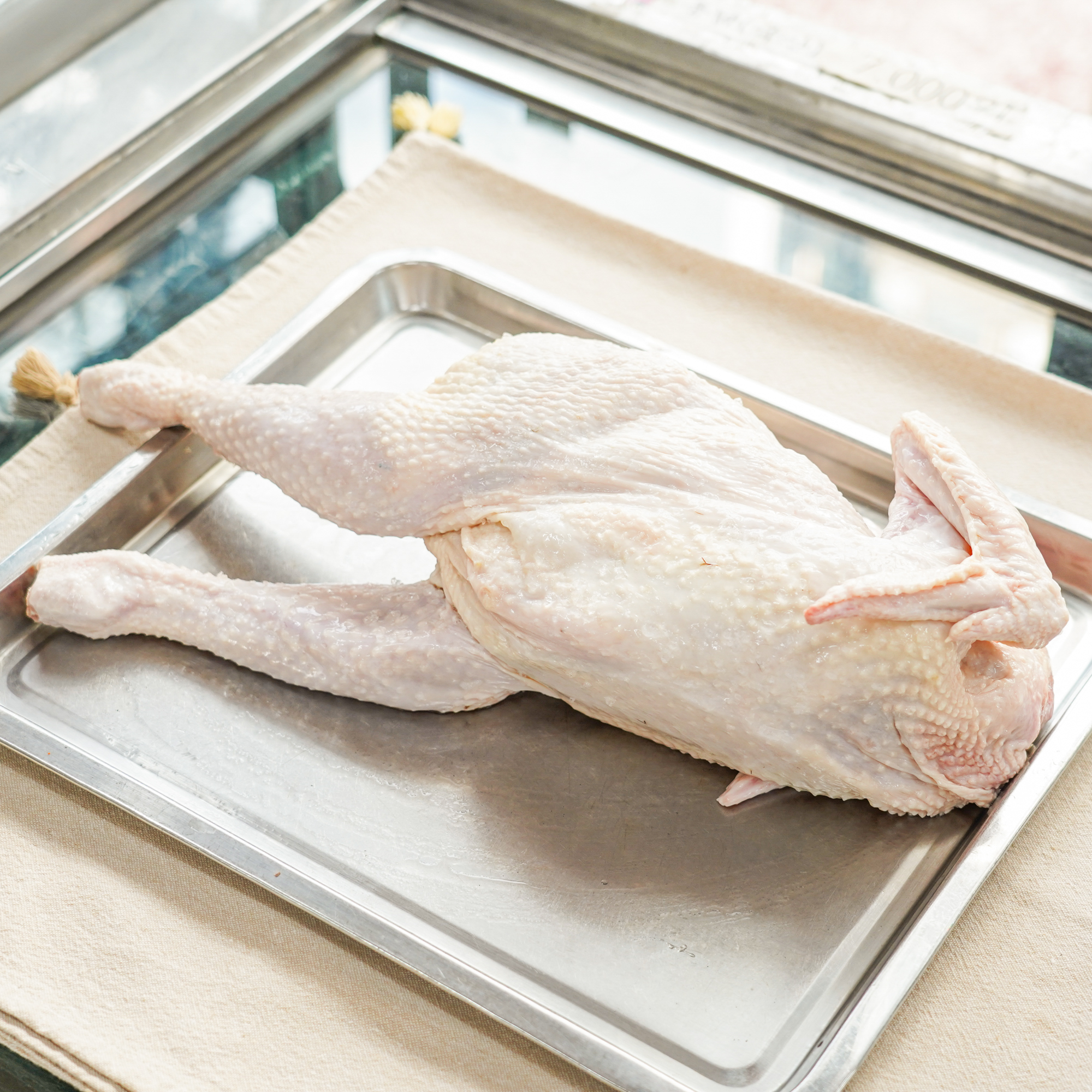 [수원 전지역 배달] 국내산 토종닭 1.6kg [화서 화서하림닭집] : 동네시장 장보기