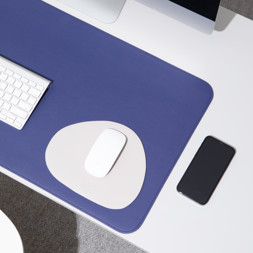 일상생활연구소 데스크매트 가죽 책상매트 패드