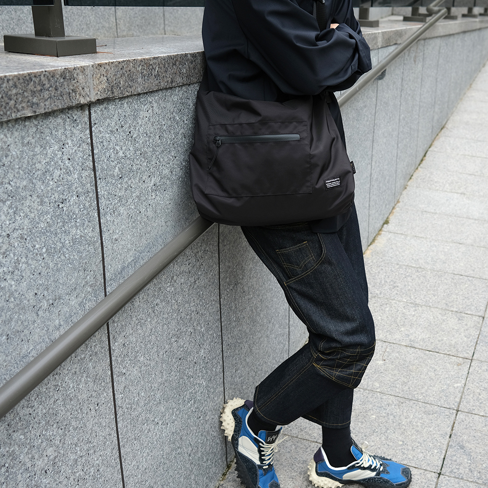 [포쉬프로젝트] C115 고아웃 백 블랙 - 상품 이미지