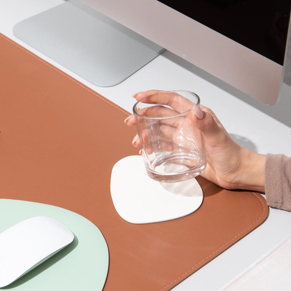 일상생활연구소 데스크매트 가죽 책상매트 패드