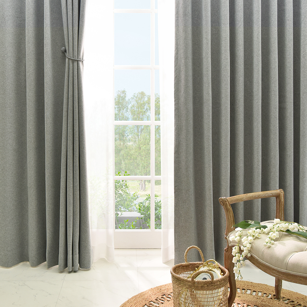 아라크네 오브제 양면 암막커튼 형상기억 거실 안방 방한방풍 145x120