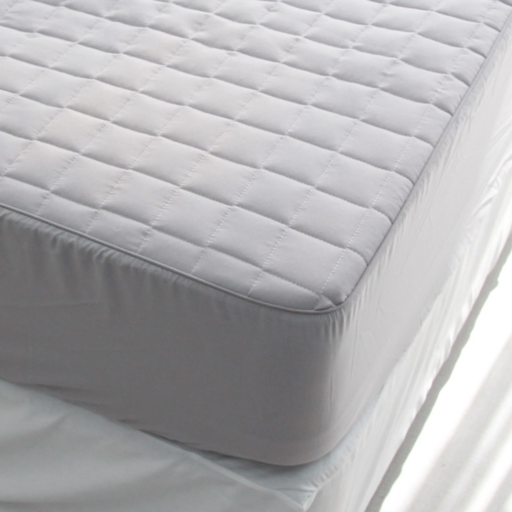 포송한 누빔 침대 매트리스 커버 SS