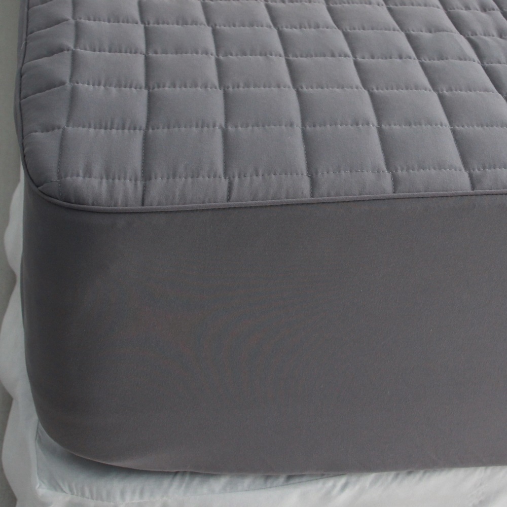 포송한 누빔 침대 매트리스 커버 SS