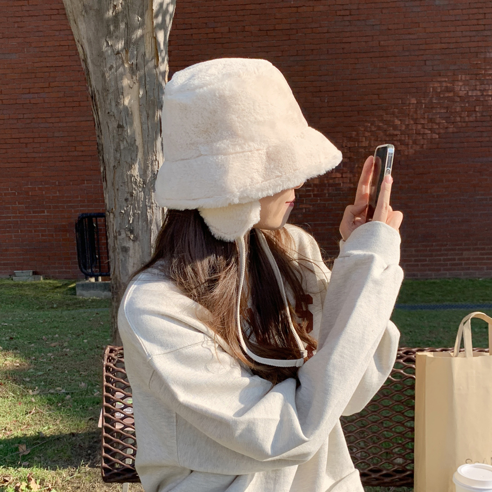 겨울 밍크털 귀마개 여성 골프모자 복장 방한 여자 골프 버킷햇 벙거지모자 이어워머