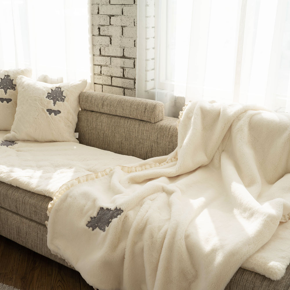 마벨로제 스노우 밍크 담요 소파 블랭킷 쇼파 담요 차박 이불 캠핑용 100x150