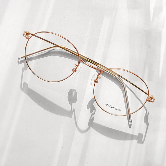 블루라이트차단 안경 티타늄 6g 남자 여자 자외선 안경테