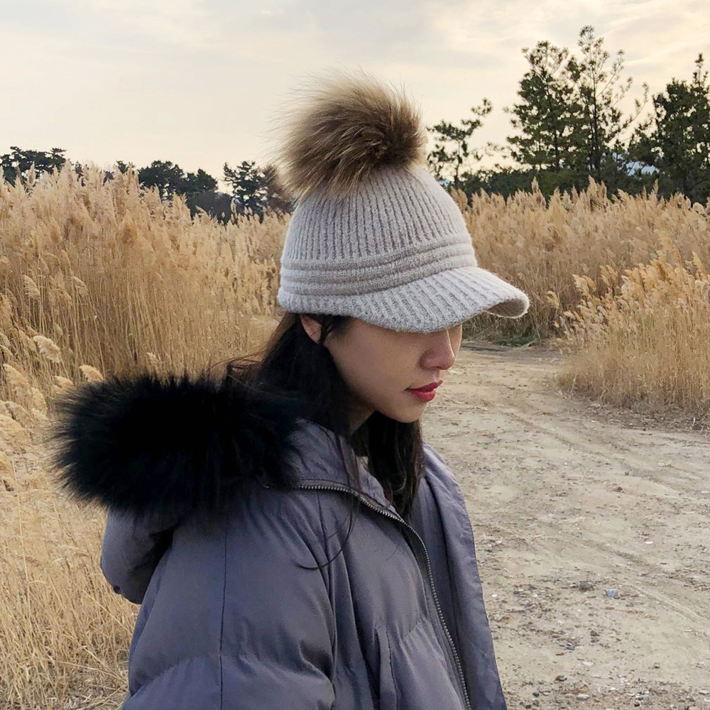 겨울 라쿤 털방울 여성 골프모자 방한 니트 여자 골프 썬캡 선바이저 볼캡 복장