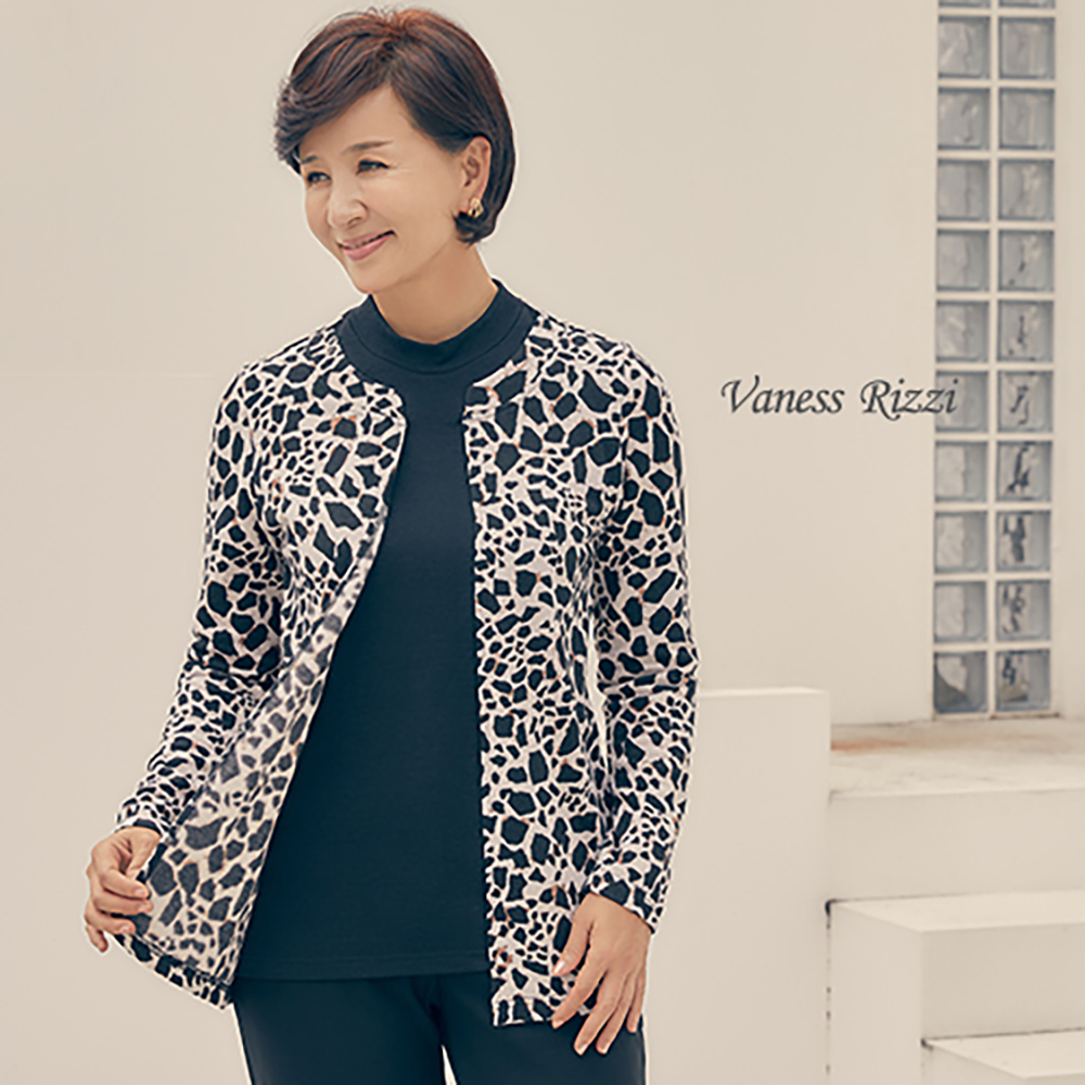 엄마옷 레이나 기모 블라우스 4종 플라워 호피 체크 빅사이즈 중년여성 마담 60대 50대 40대 선물 - 상세 이미지 4