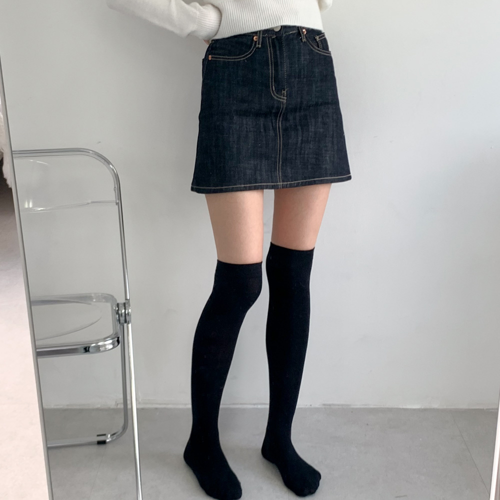 [무배] 오벌 롱 니하이삭스 무지 긴목 양말 니삭스 4color 상세 이미지 25