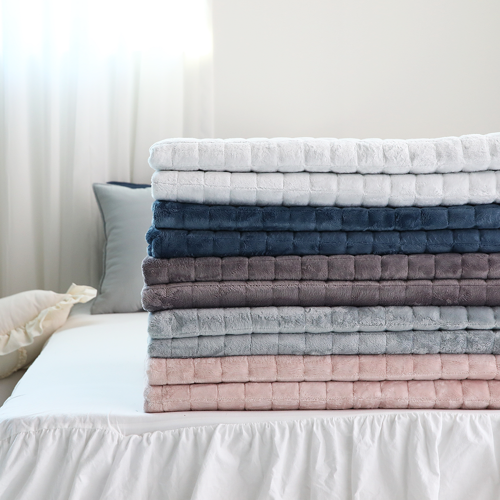 레오나 로얄홈 겨울 고급 히트셀 발열이불 그래핀 웜 극세사 슈퍼싱글 퀸 겨울 차렵이불