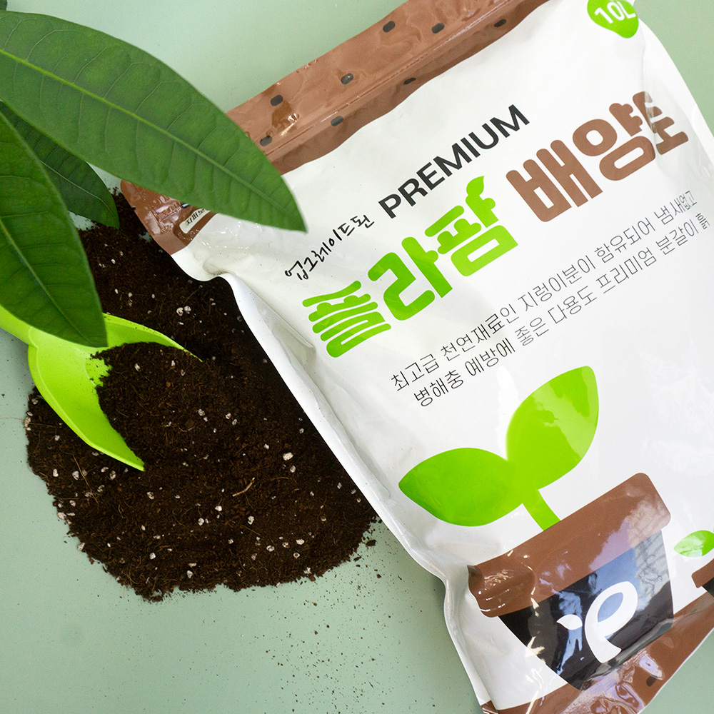 프리미엄 수제 화분 분갈이흙 배양토 10L 원예용 텃밭 제품 이미지